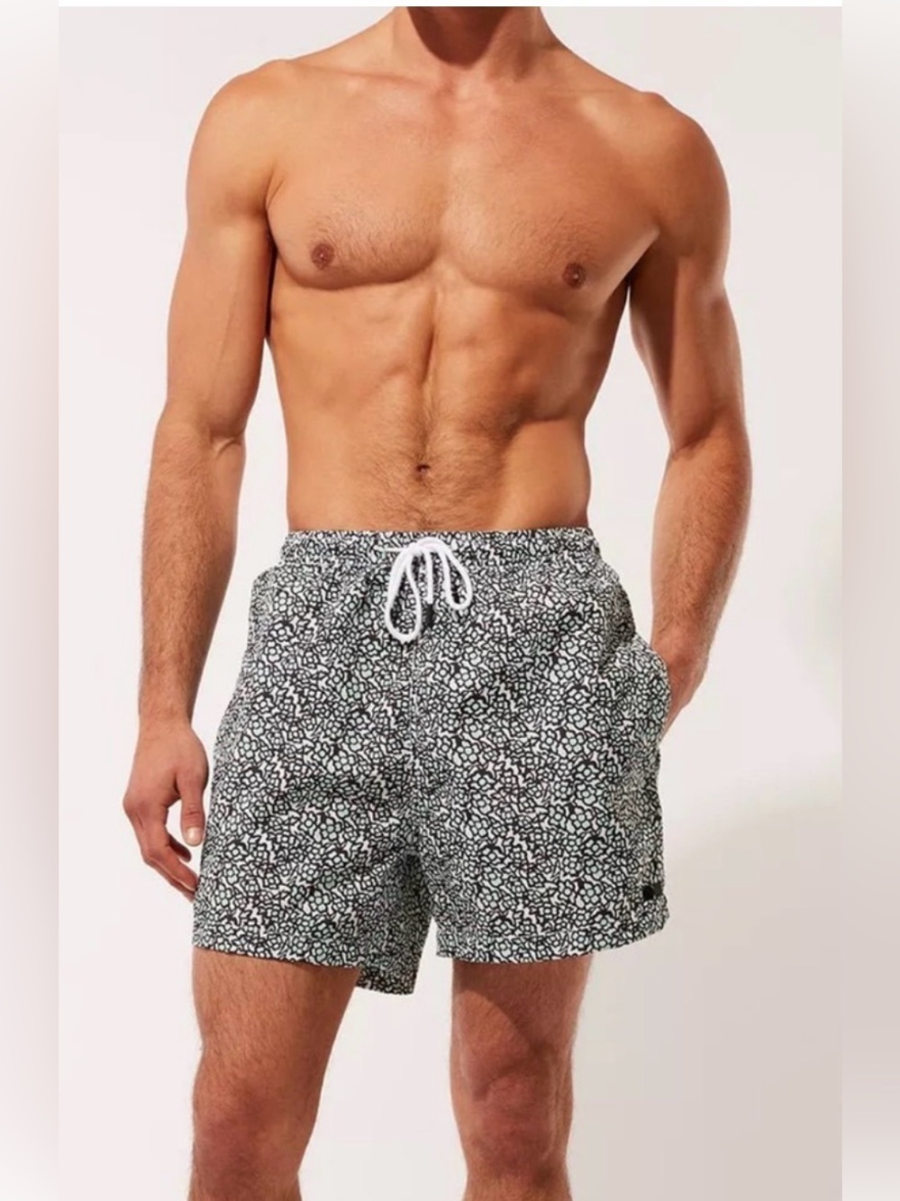Solid & Striped swim trunks shorts